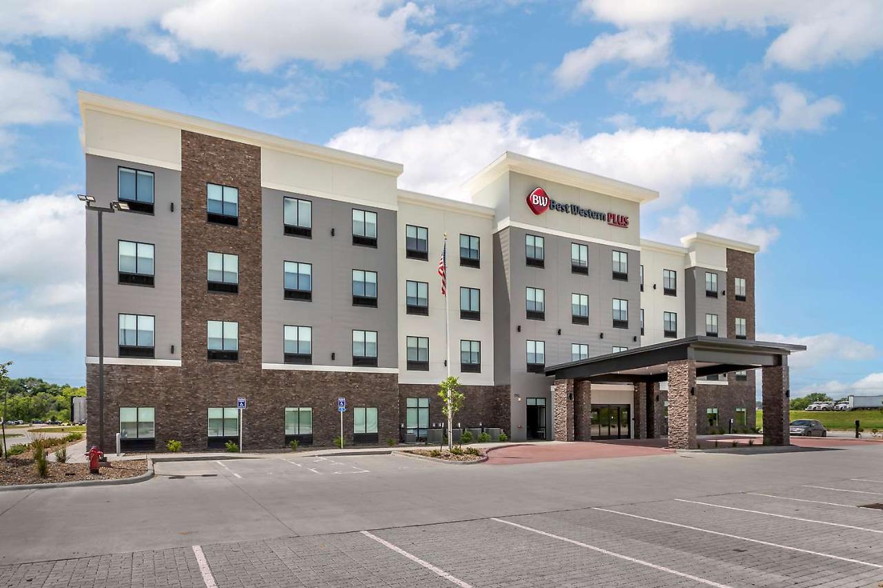 Western Hotel 2*
